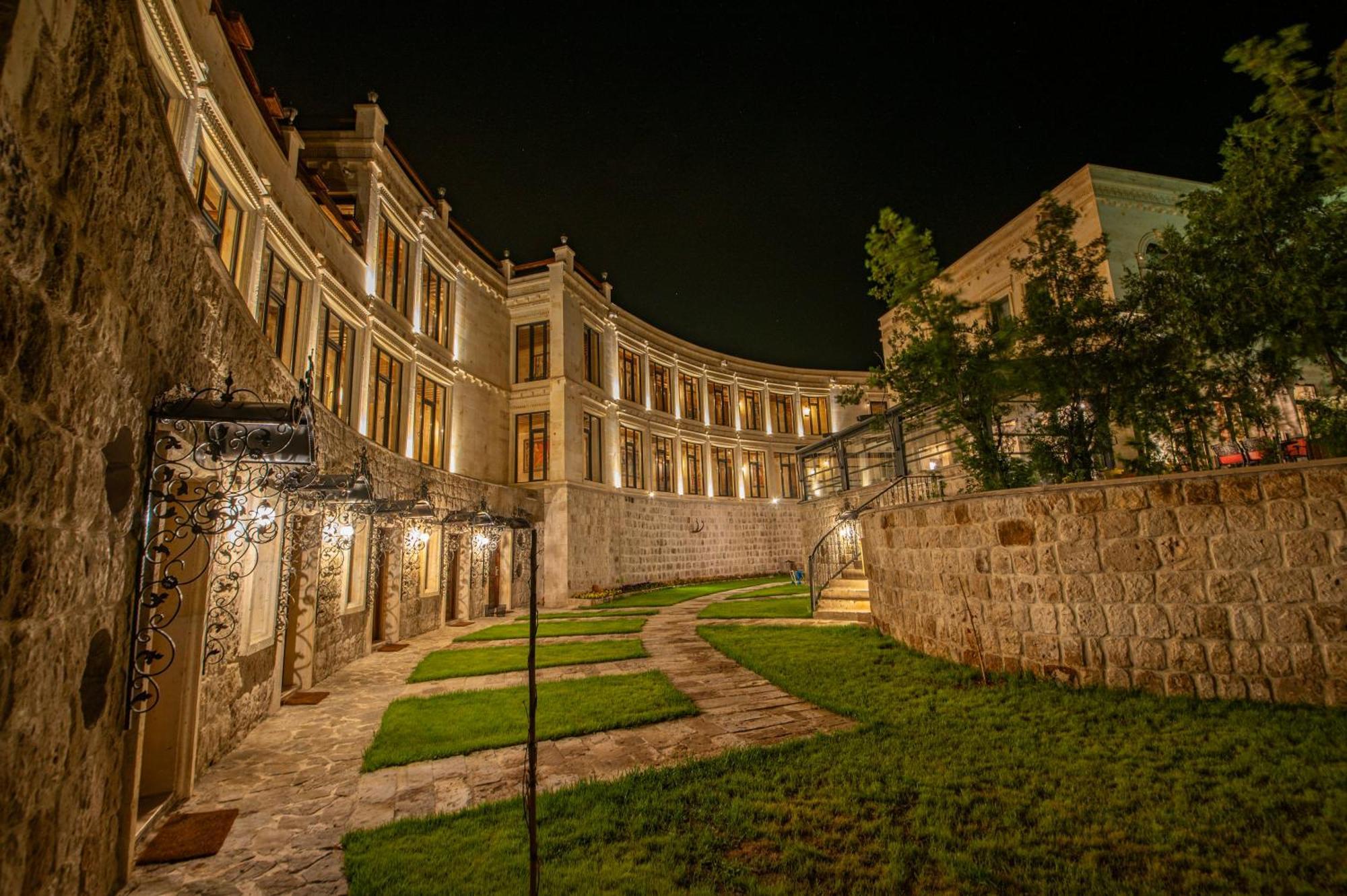 Sobek Stone House Cappadocia Bed & Breakfast Nevşehir Dış mekan fotoğraf